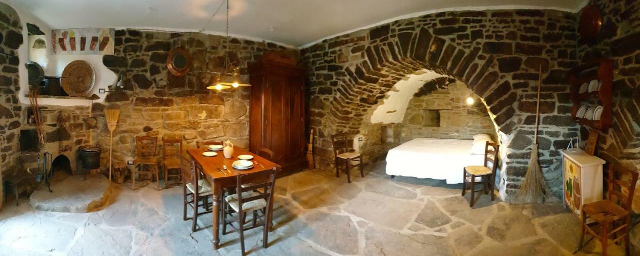 Casa Contadina Apartment Castelmezzano Exterior photo